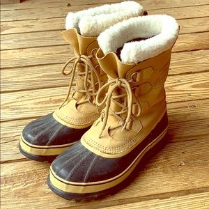 Sorel Caribou Boots